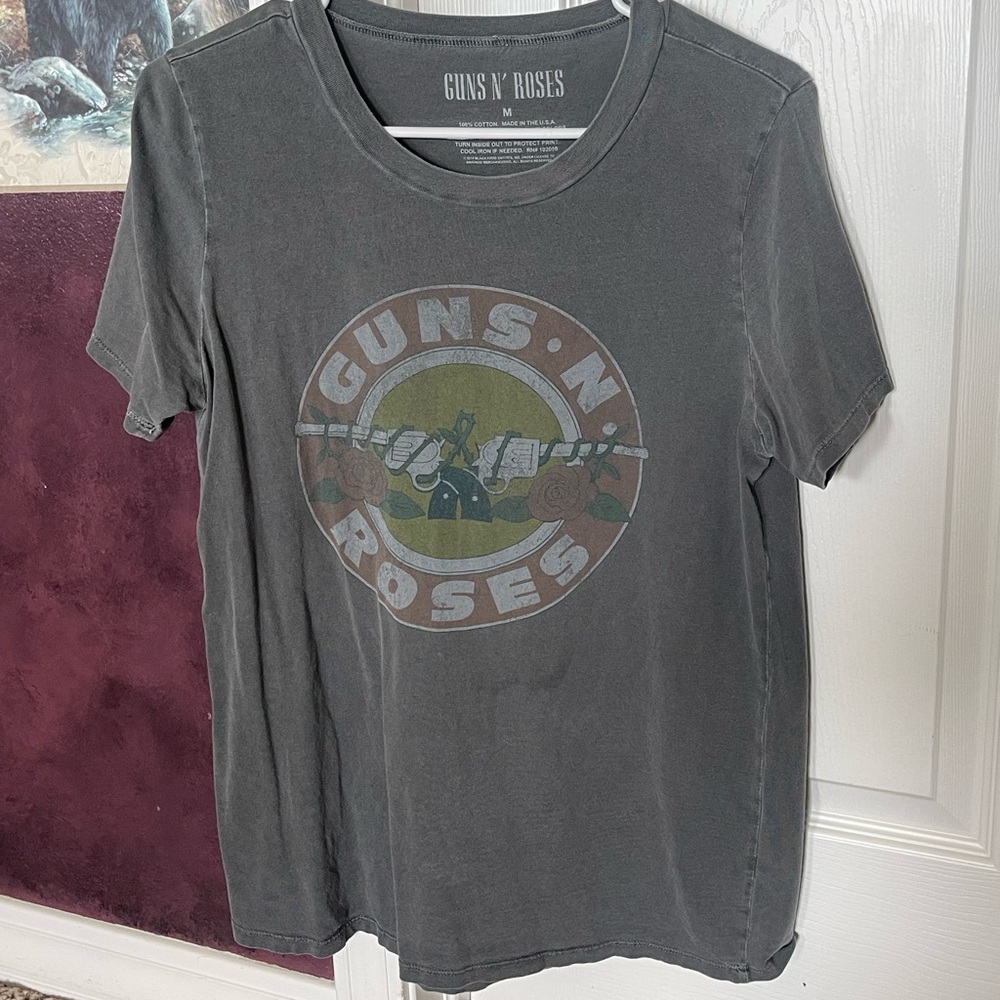 Guns N Roses graphic tee